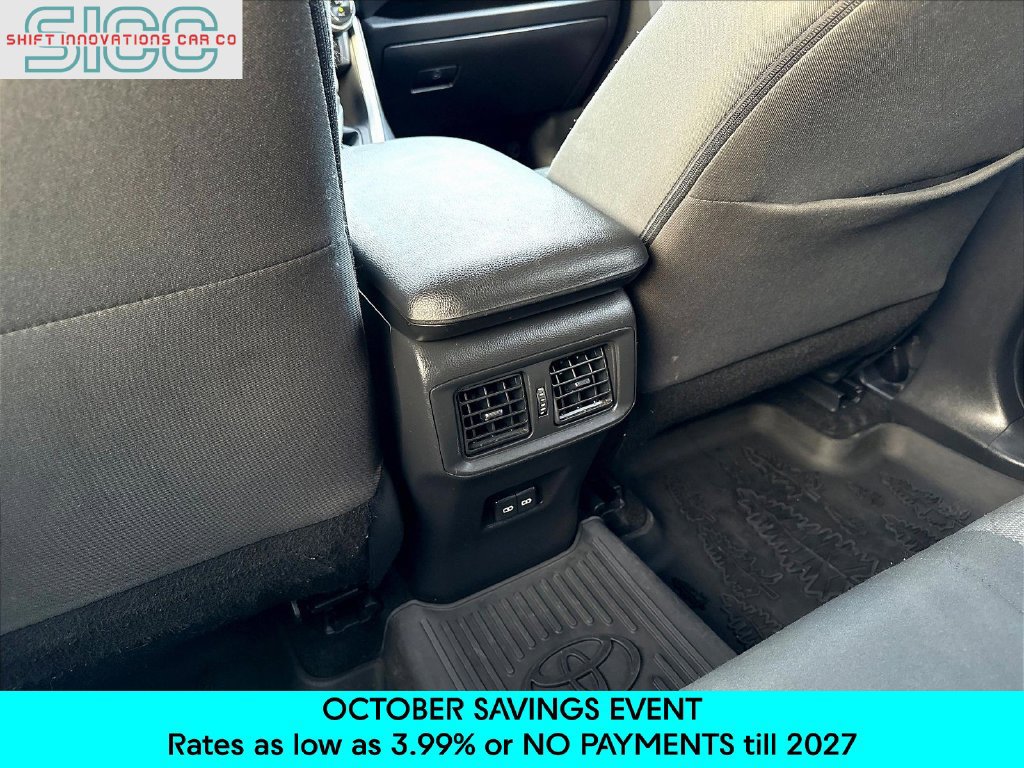 Used 2024 Toyota RAV4 AWD Hybrid image 12