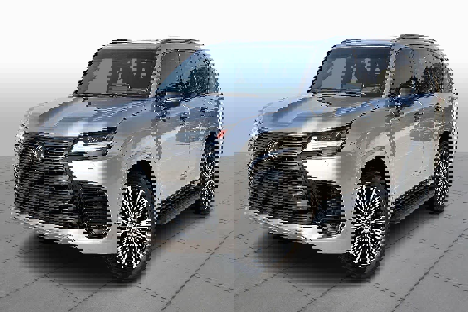 Used 2024 Lexus LX 600 4WD w/ Appearance Package image 1