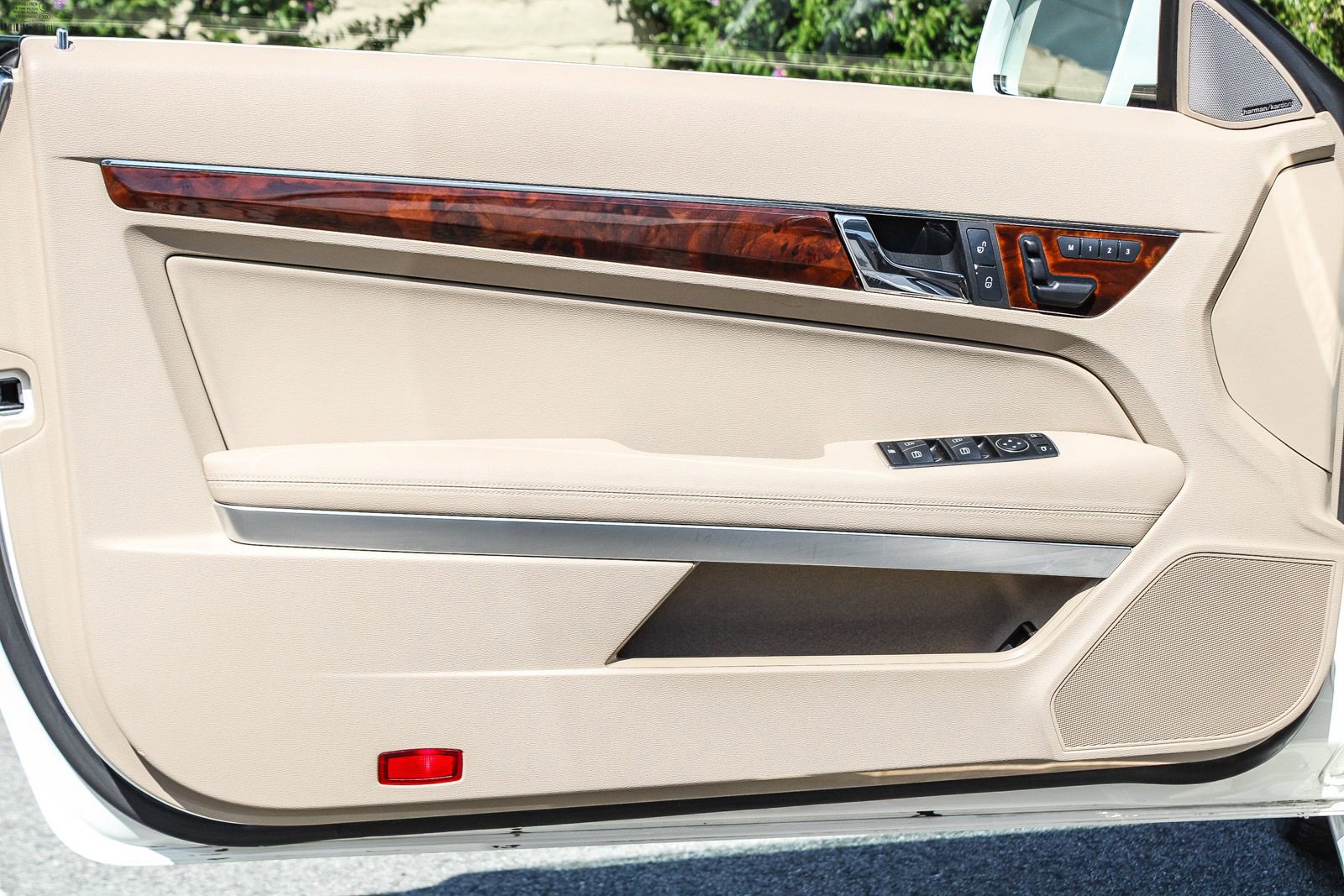 Used 2012 Mercedes-Benz E 550 Coupe image 22