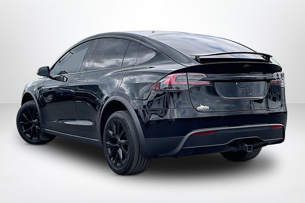 Used 2022 Tesla Model X Plaid image 5
