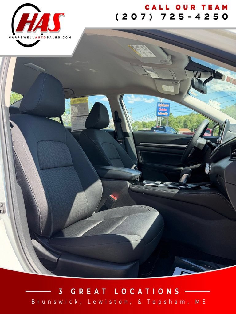 Used 2023 Nissan Altima 2.5 SV FWD image 14