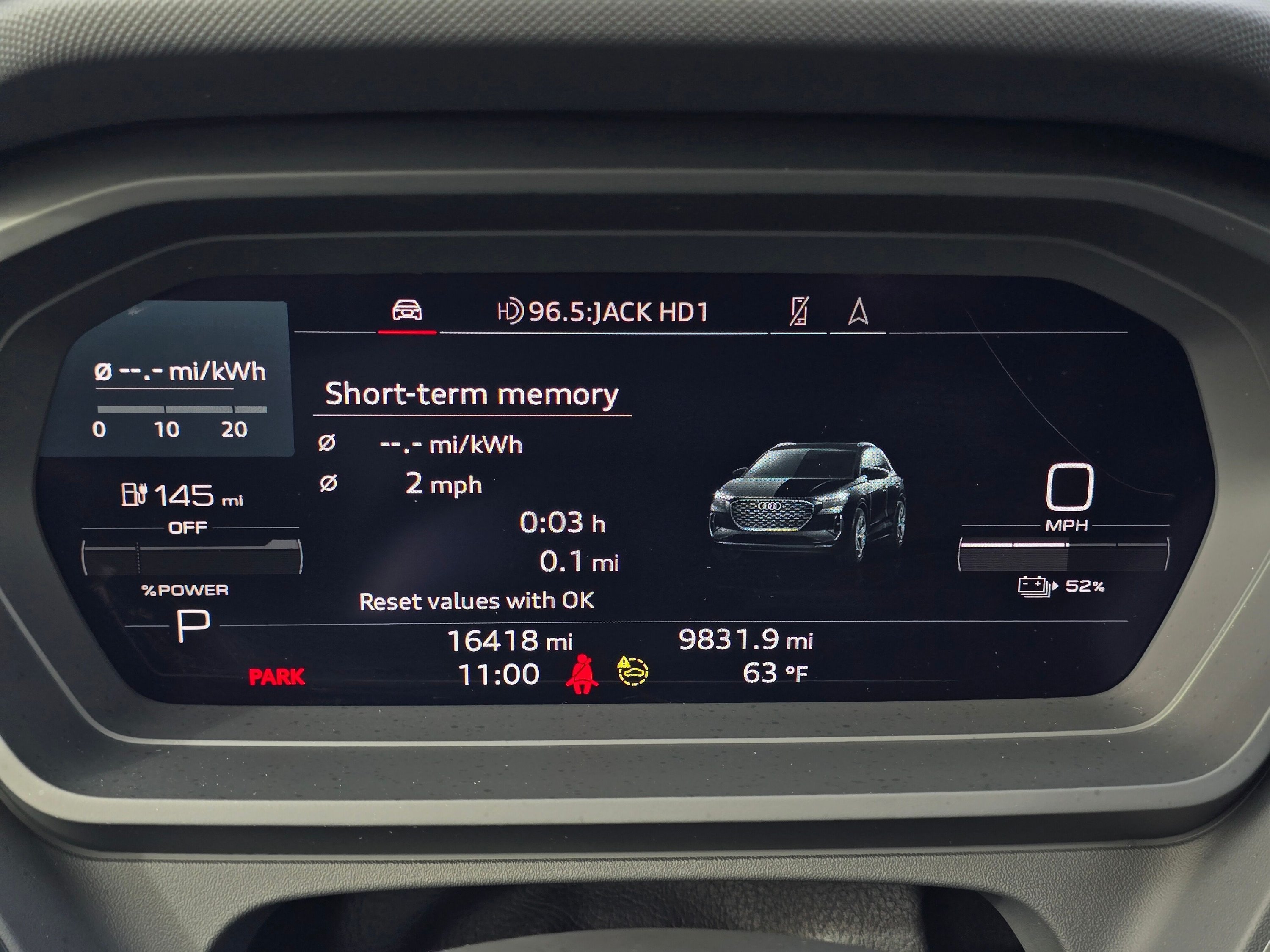 Used 2023 Audi Q4 e-tron Premium Plus AWD/4WD image 40