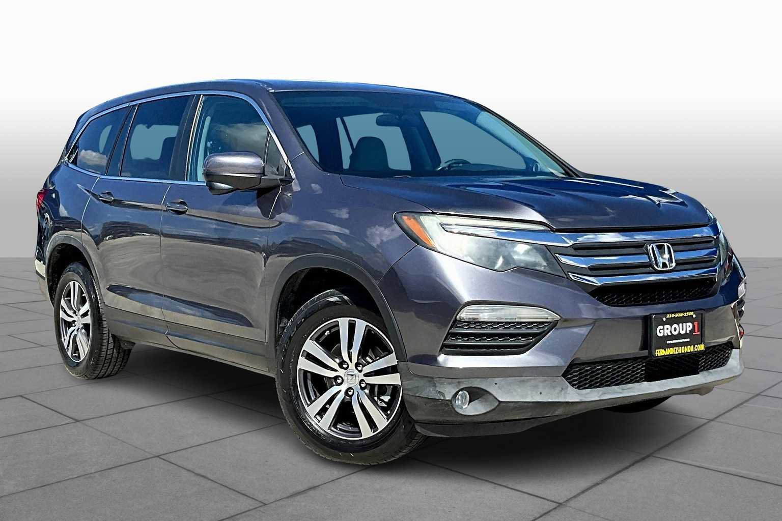 Used 2018 Honda Pilot EX image 3
