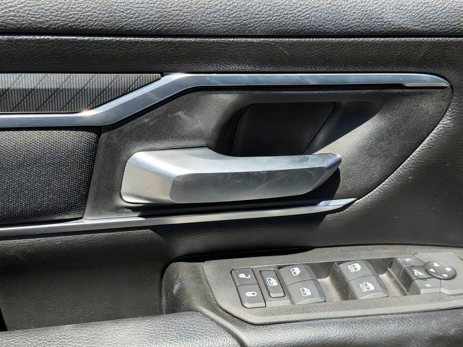 Used 2025 RAM 1500 Big Horn AWD/4WD image 18