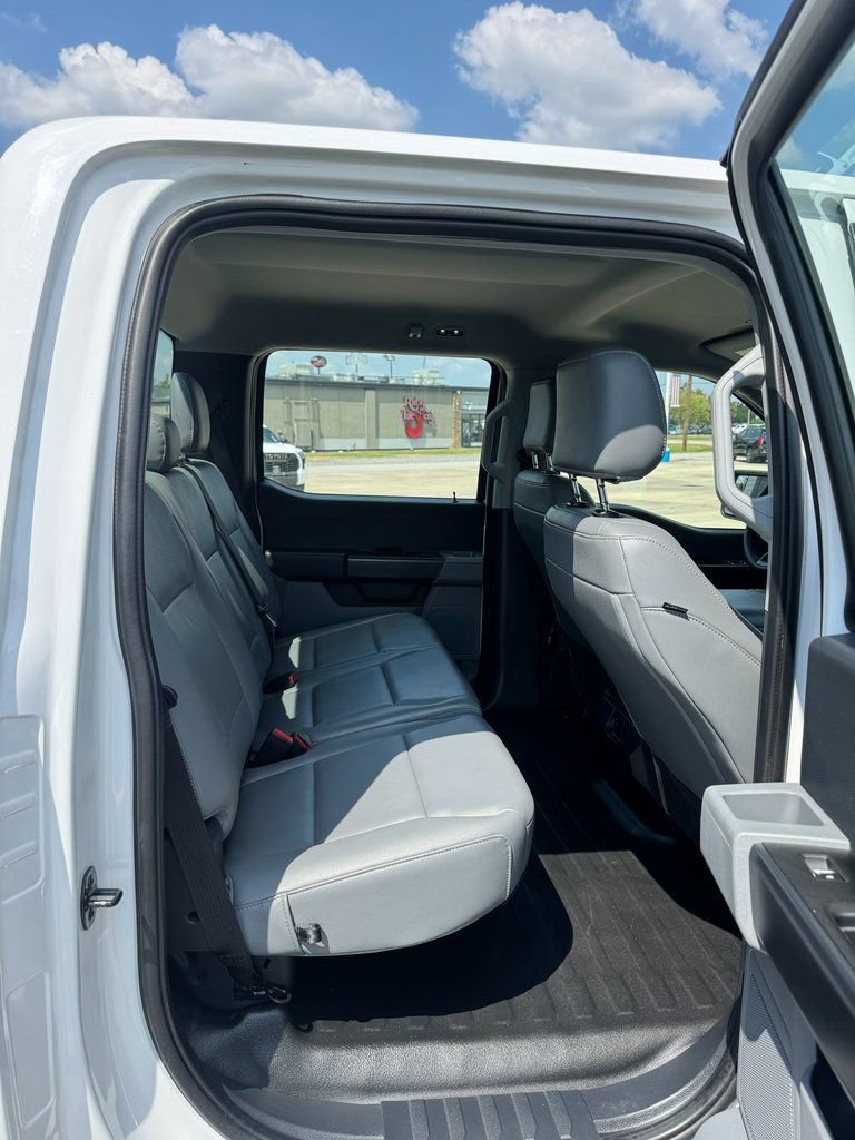 Used 2021 Ford F150 XL w/ Trailer Tow Package image 18