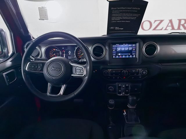 Used 2019 Jeep Wrangler Unlimited Sahara AWD/4WD image 26