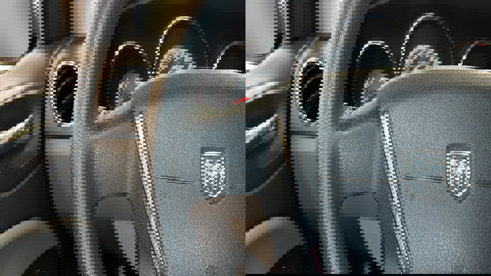 Used 2010 Dodge Caliber Mainstreet image 27