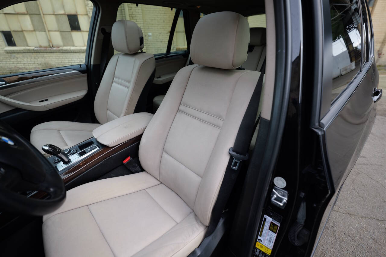Used 2011 BMW X5 xDrive35i AWD/4WD image 41