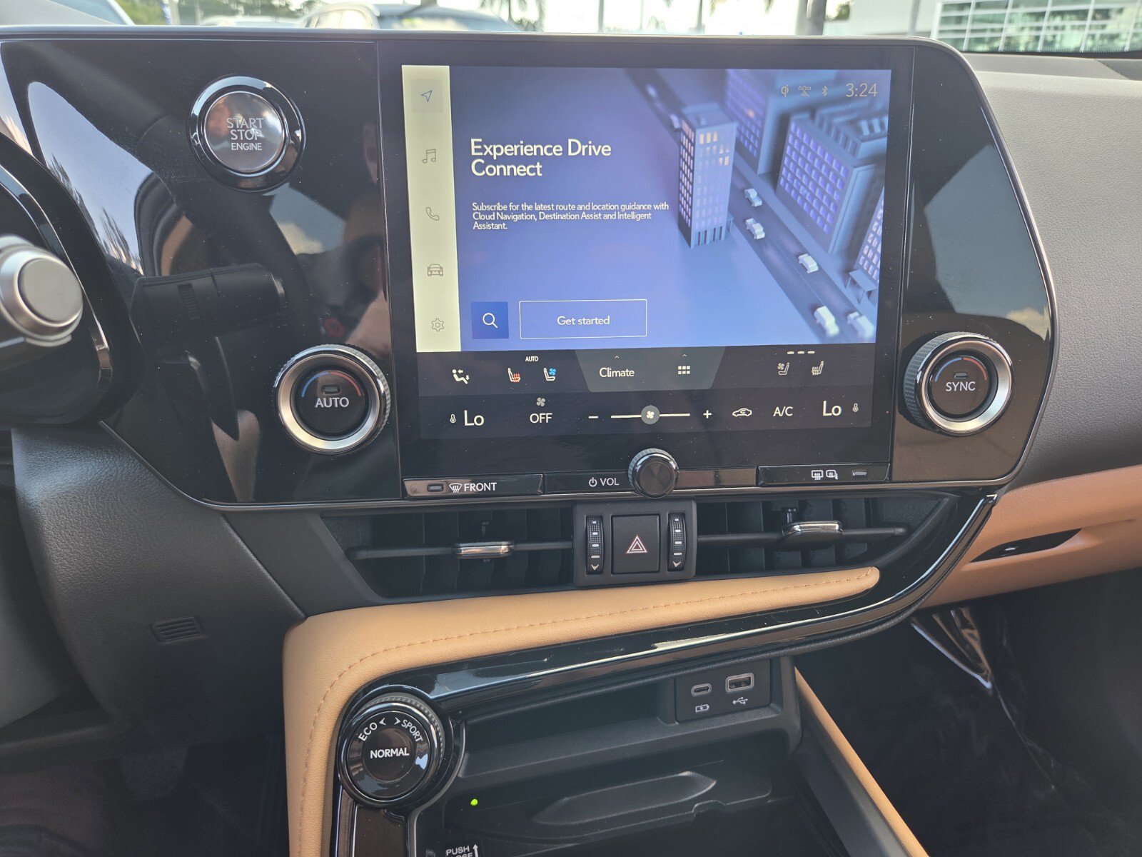 Used 2025 Lexus NX 250 FWD w/ Towing Package (2000 Lbs) image 22