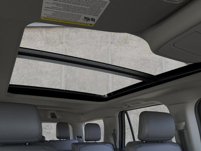 New 2025 Ford Expedition Active RWD image 22