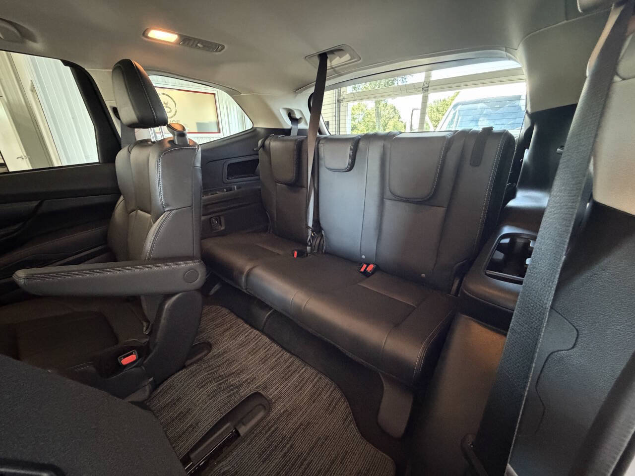 Used 2023 Subaru Ascent Limited AWD/4WD image 24