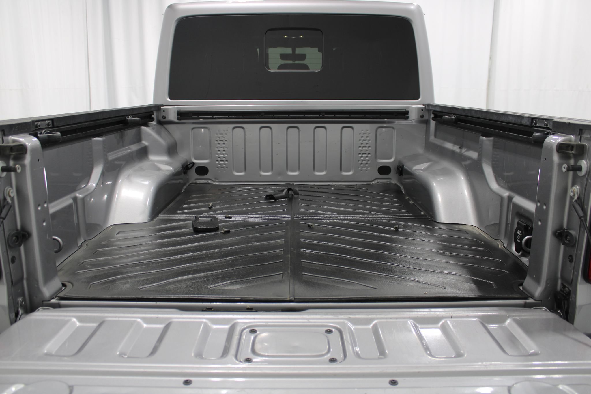 Used 2020 Jeep Gladiator Rubicon AWD/4WD image 20