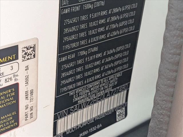 Used 2020 Land Rover Range Rover Sport SVR image 18