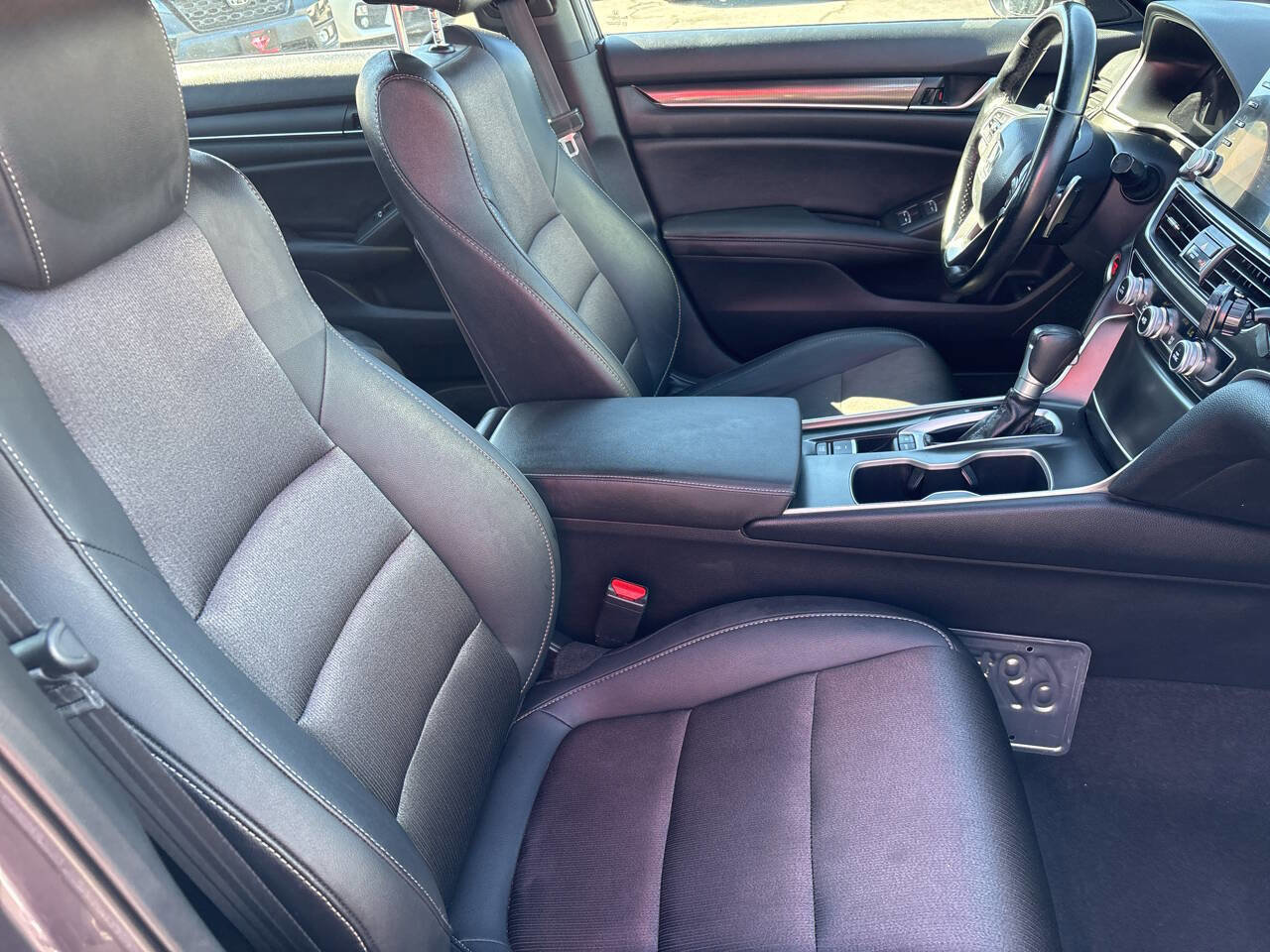 Used 2020 Honda Accord Sport image 33