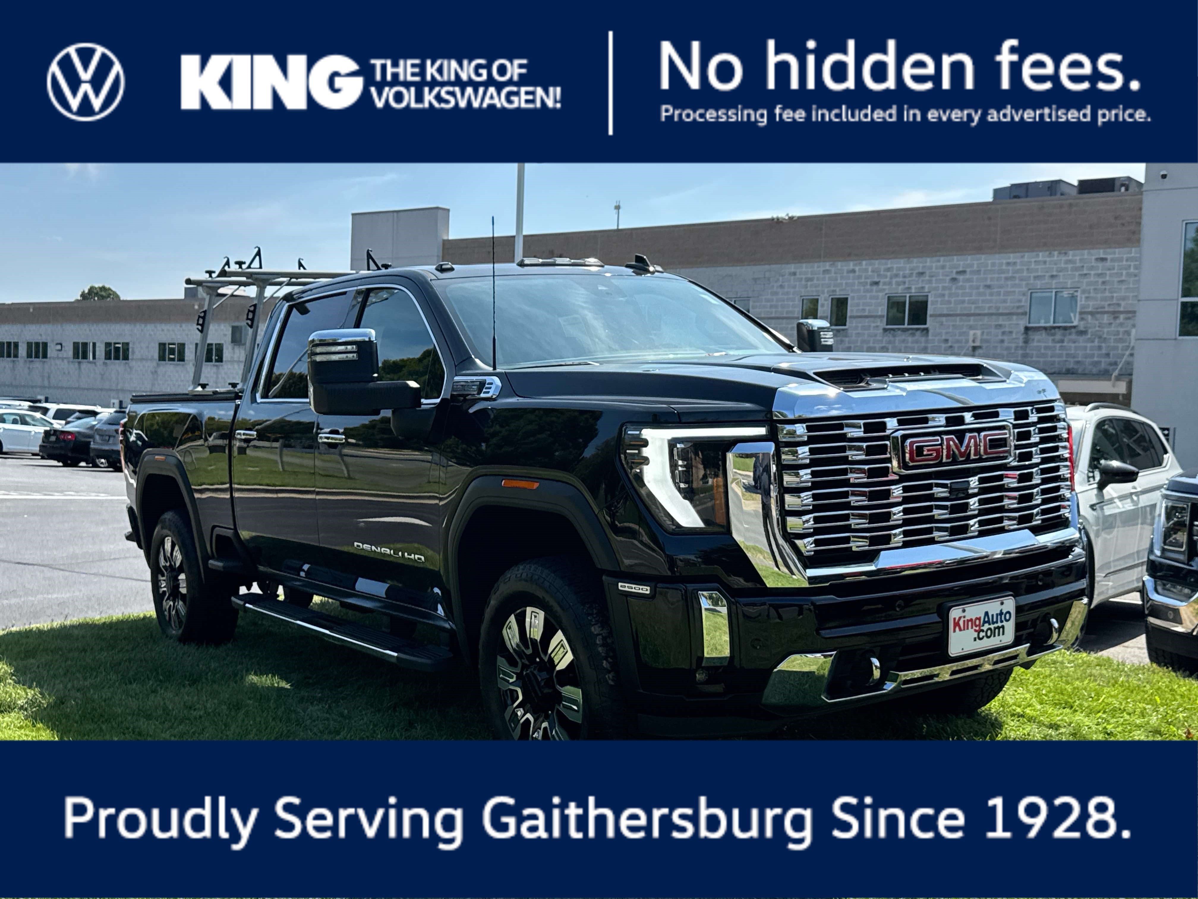 Used 2024 GMC Sierra 2500 Denali w/ Denali Reserve Package AWD/4WD image 1