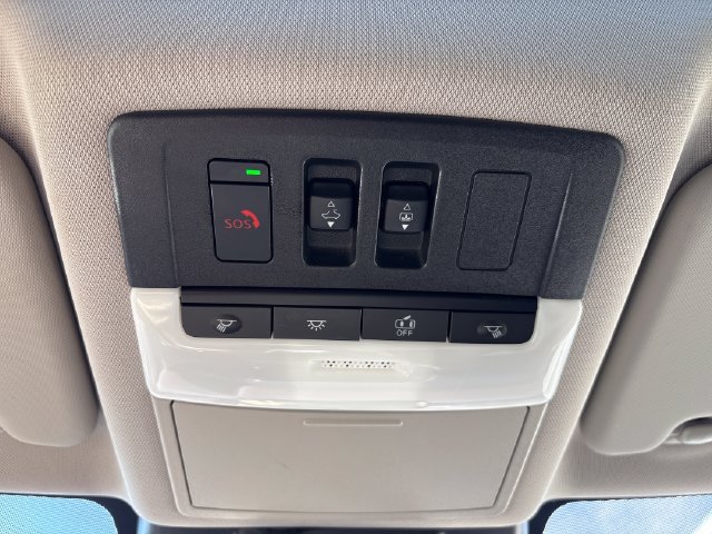 Used 2021 Nissan Rogue SV AWD/4WD image 14