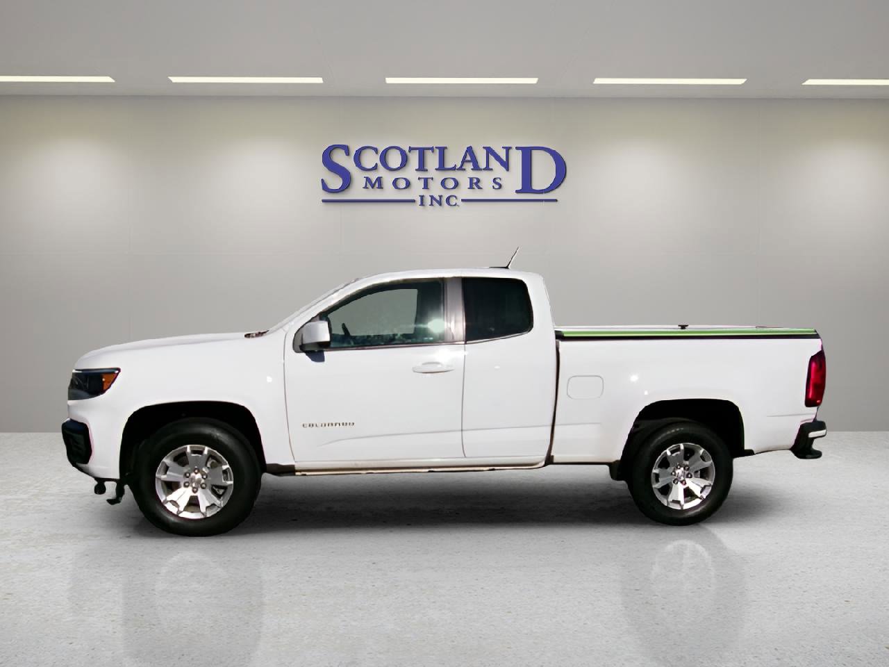 Used 2022 Chevrolet Colorado LT w/ Fleet Safety Package RWD image 1