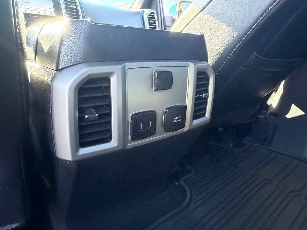 Used 2018 Ford F150 Lariat RWD image 11