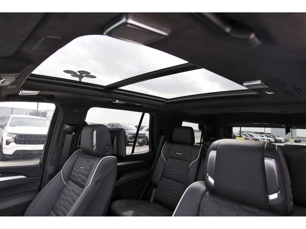 New 2026 Cadillac Escalade V image 25