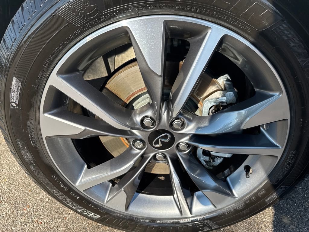 Used 2023 INFINITI QX60 Luxe w/ Cargo Package image 39