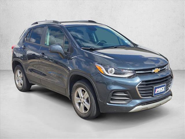Used 2022 Chevrolet Trax LT w/ LT Convenience Package video 3