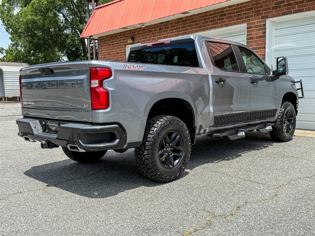 Used 2021 Chevrolet Silverado 1500 LT Trail Boss w/ Bed Protection Package AWD/4WD image 32