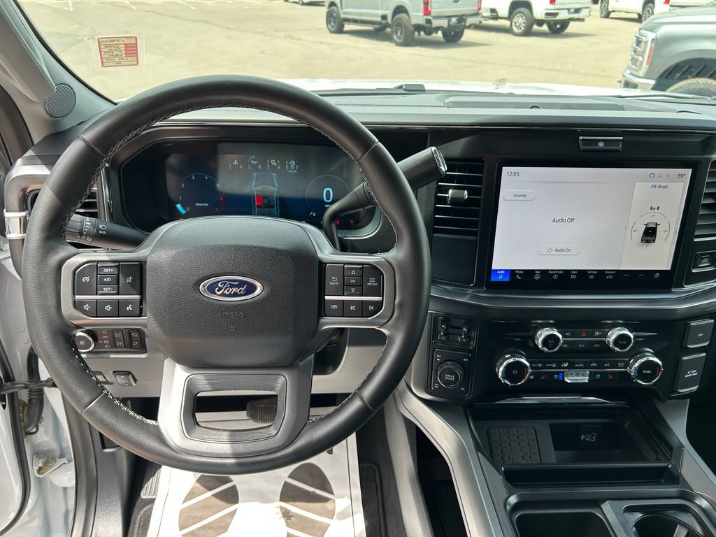 Used 2026 Ford F350 Lariat w/ Chrome Package AWD/4WD image 10