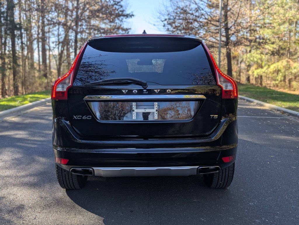 Used 2015 Volvo XC60 T5 Premier image 9