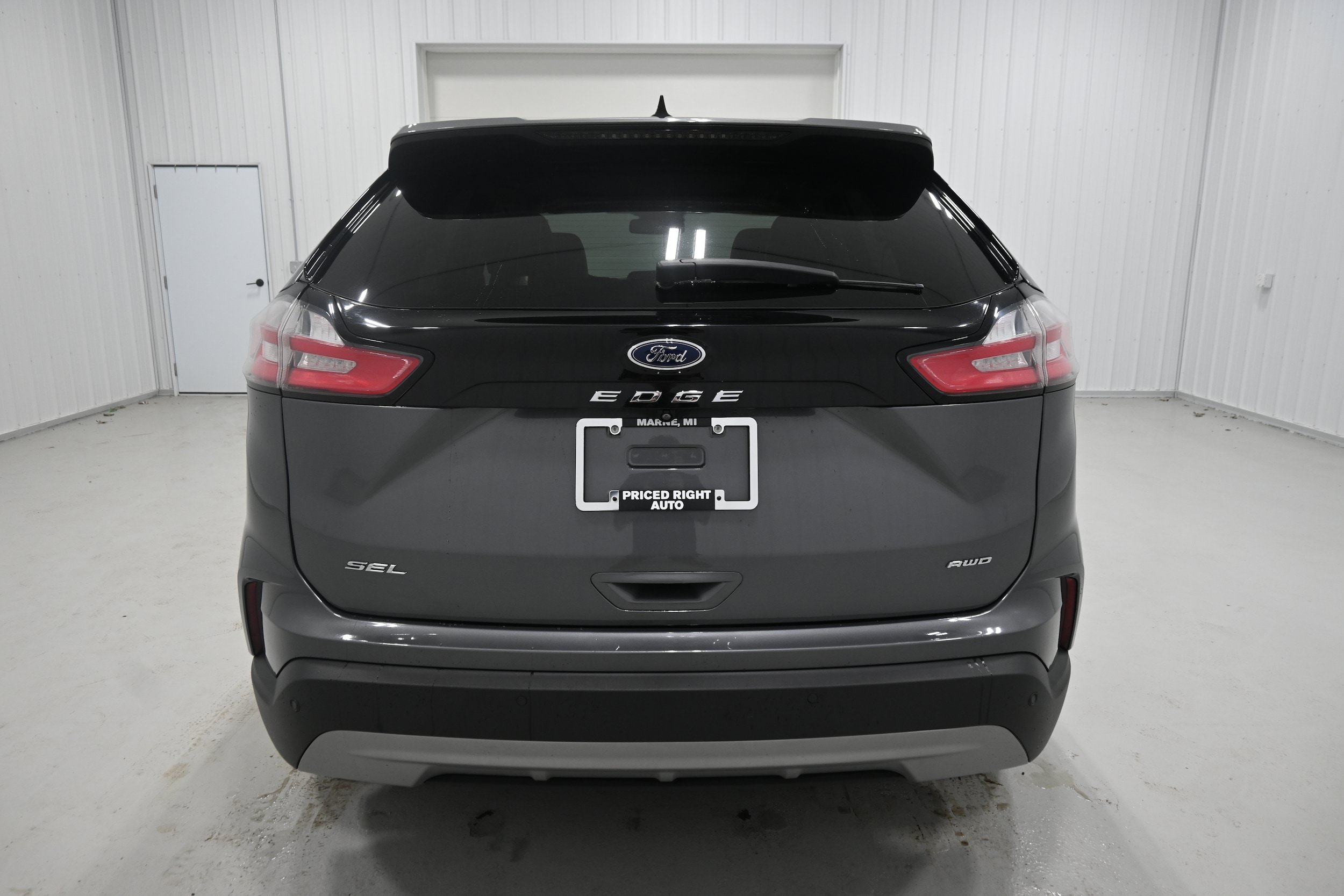 Used 2021 Ford Edge SEL w/ Convenience Package AWD/4WD image 30