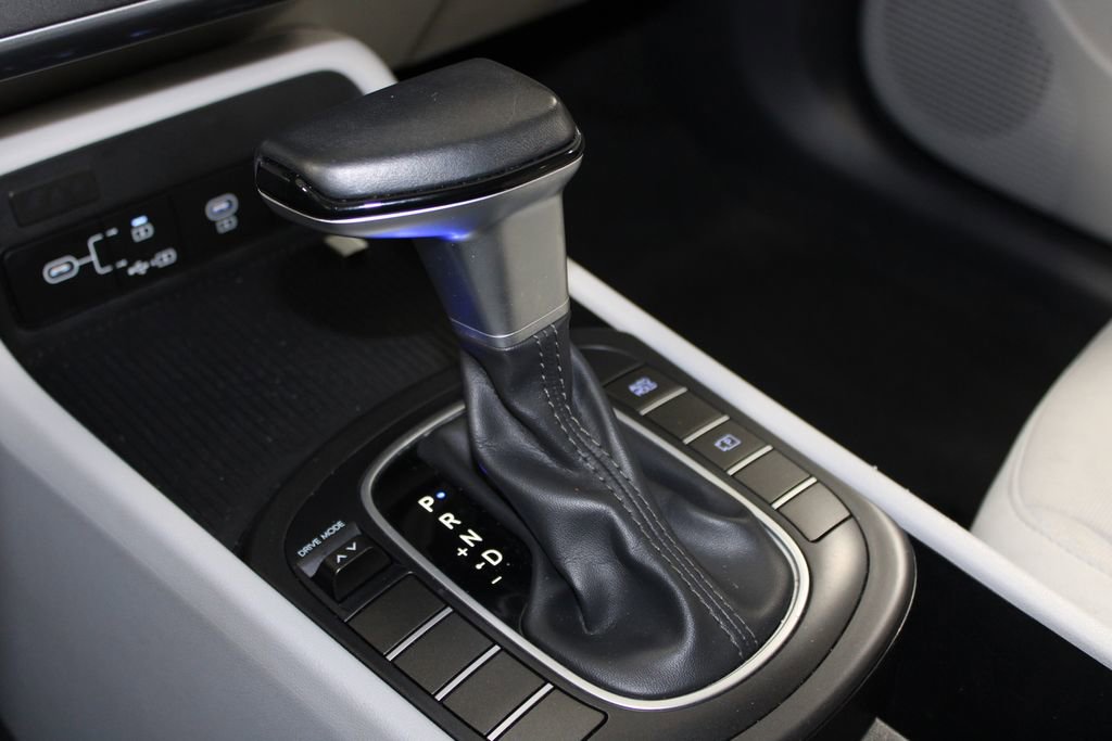 Used 2024 Hyundai Kona SEL image 32