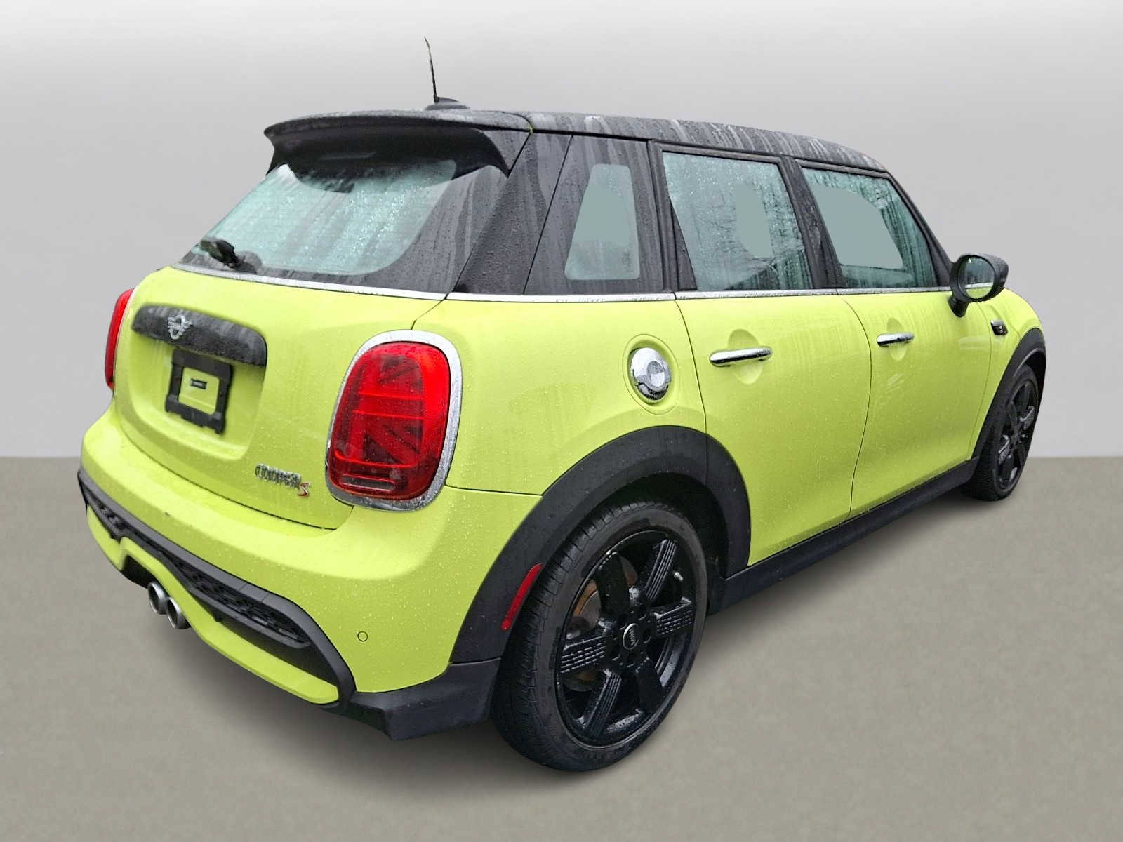 Certified 2024 MINI Cooper S image 4