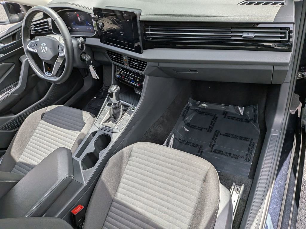 Used 2025 Volkswagen Jetta S FWD image 31