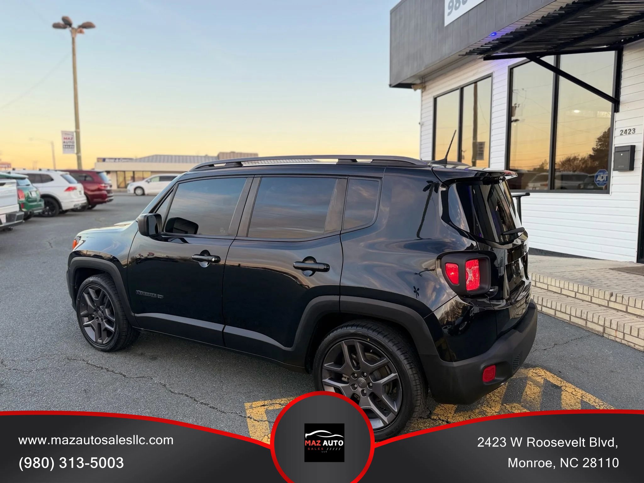 Used 2021 Jeep Renegade Latitude image 6