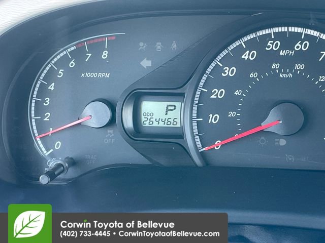 Used 2011 Toyota Sienna LE w/ Towing Pkg image 10