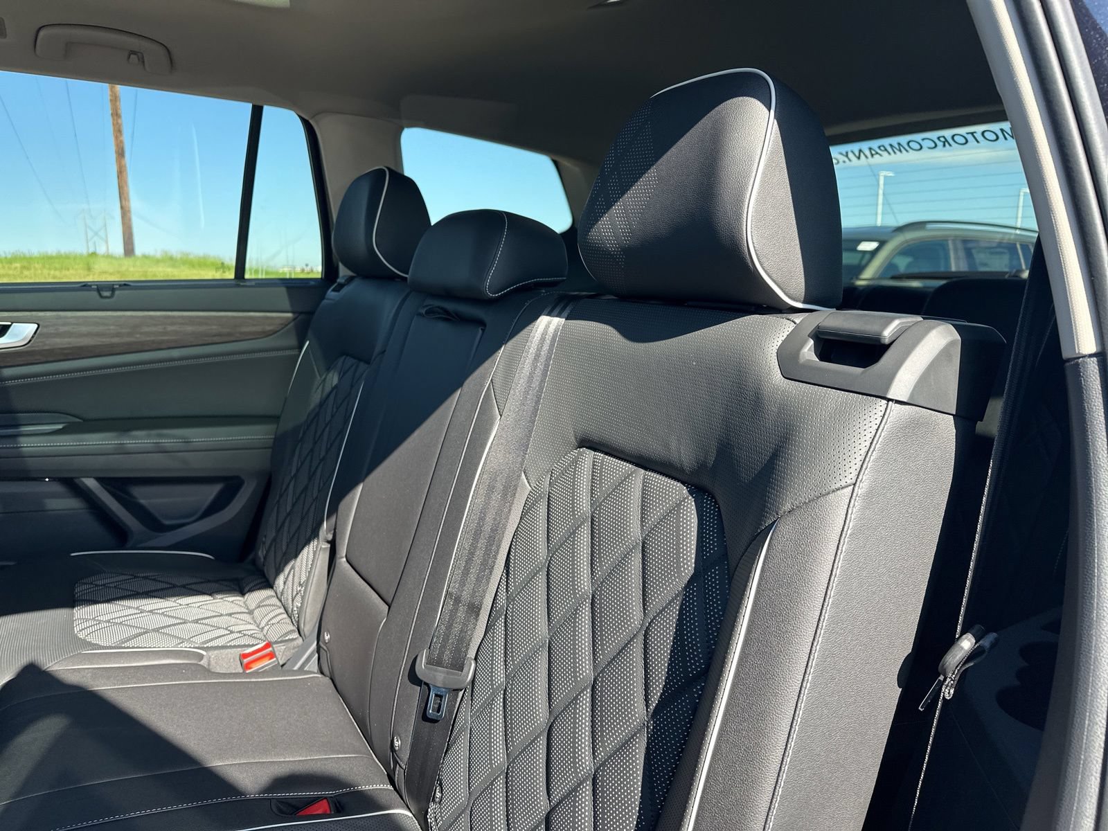New 2026 Volkswagen Atlas SEL Premium R-Line AWD/4WD image 23