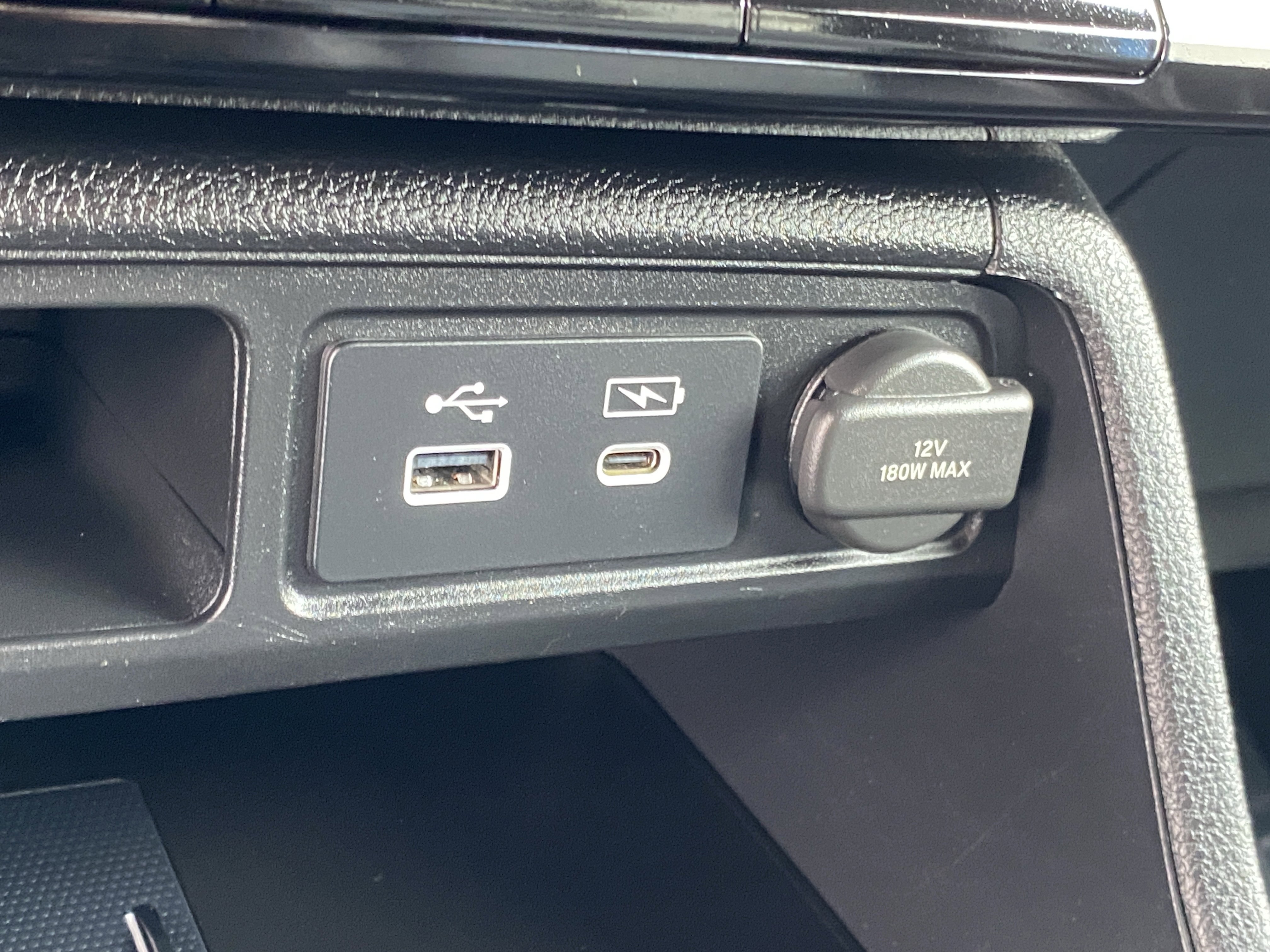 Used 2024 Honda Pilot TrailSport image 24