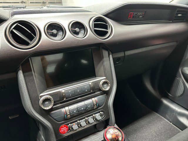 Used 2016 Ford Mustang Shelby GT350R w/ GT350R Equipment Group 920A image 35