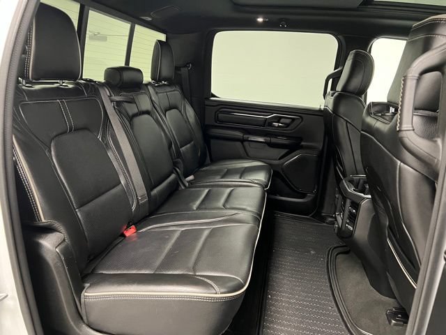 Used 2022 RAM 1500 Limited w/ Body-Colour Bumper Group AWD/4WD image 52