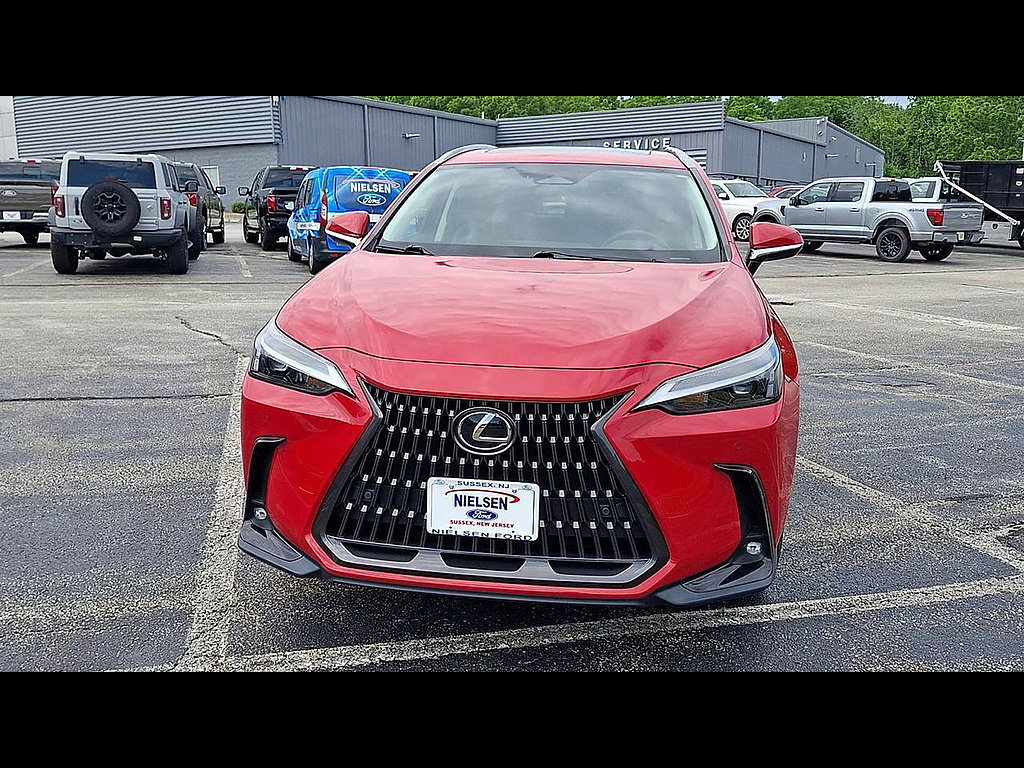 Used 2023 Lexus NX 350 AWD image 3