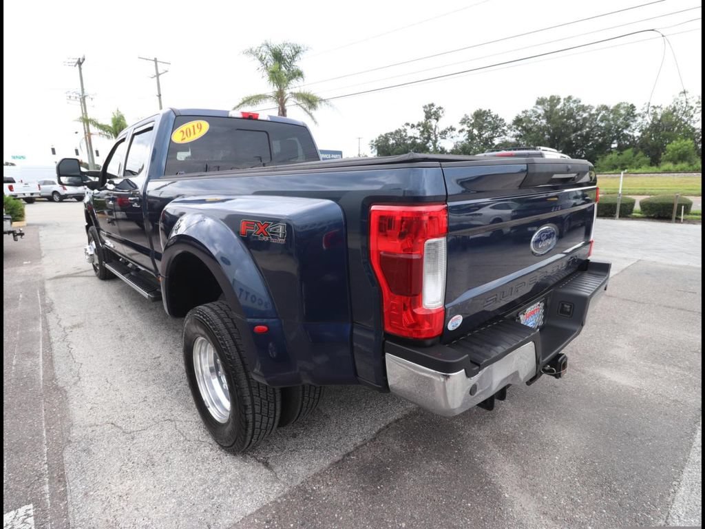 Used 2019 Ford F350 Lariat w/ Lariat Ultimate Package AWD/4WD image 10
