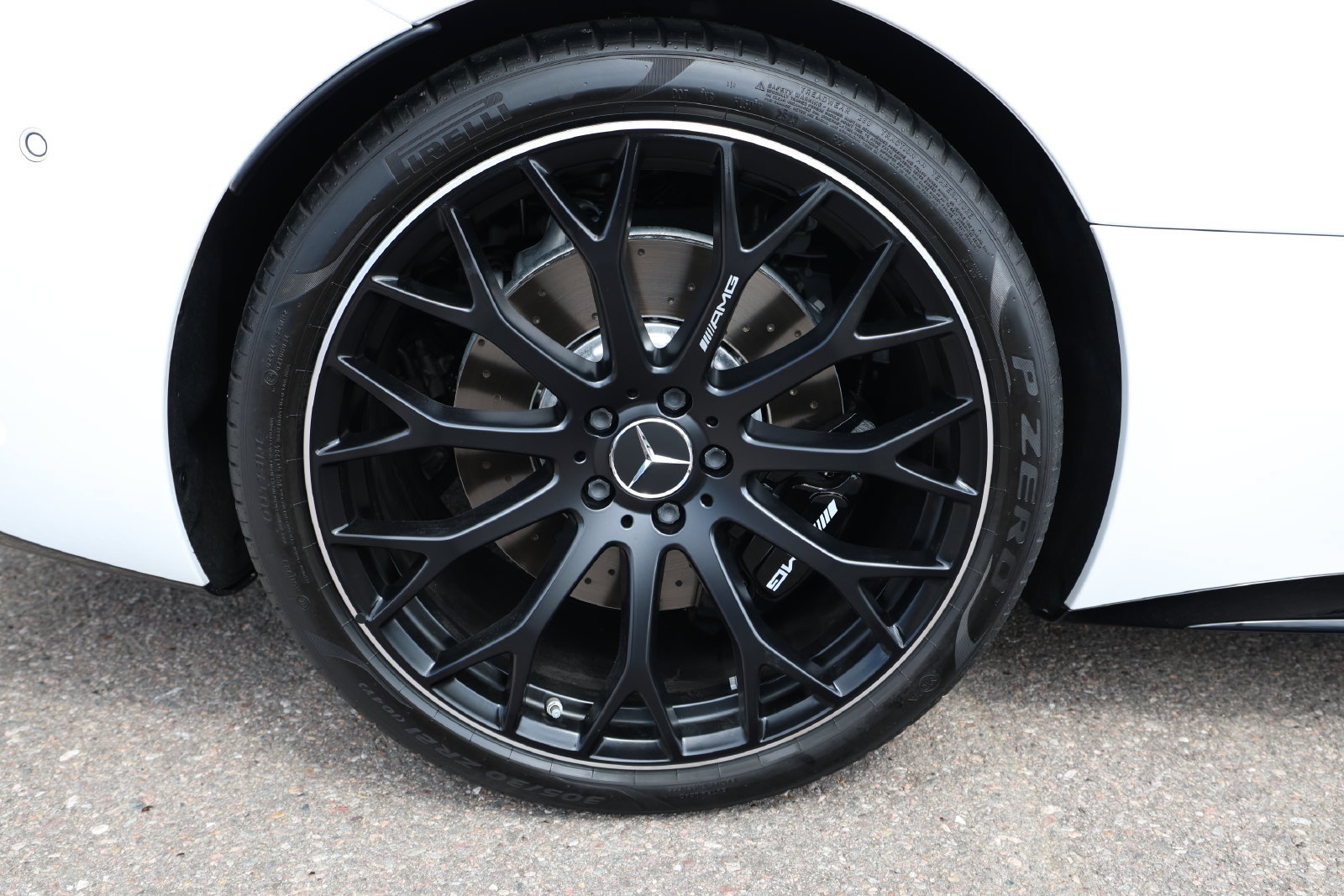 Used 2024 Mercedes-Benz SL 63 AMG 4MATIC image 13