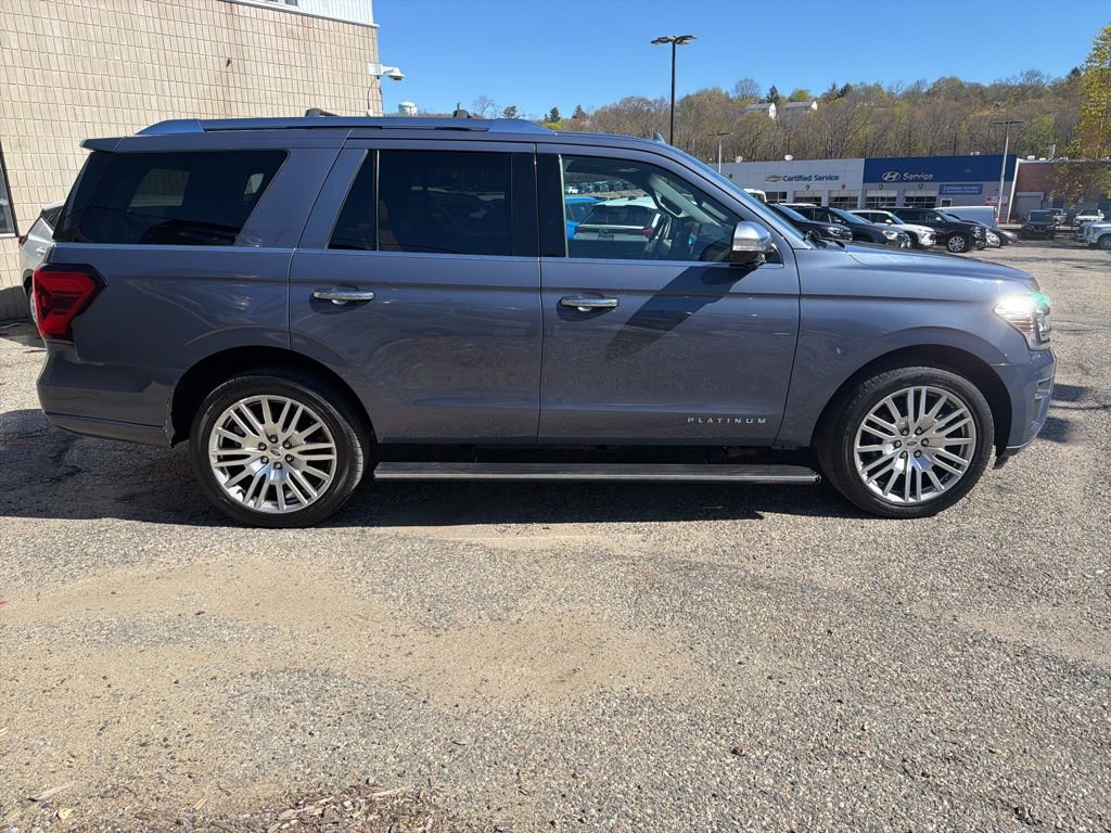 Used 2023 Ford Expedition Platinum AWD/4WD image 8