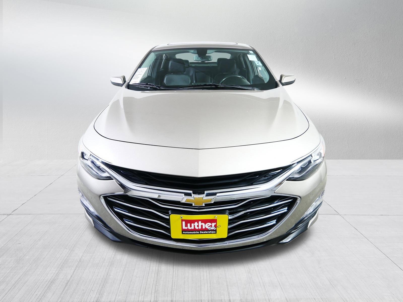 Used 2022 Chevrolet Malibu Premier image 2