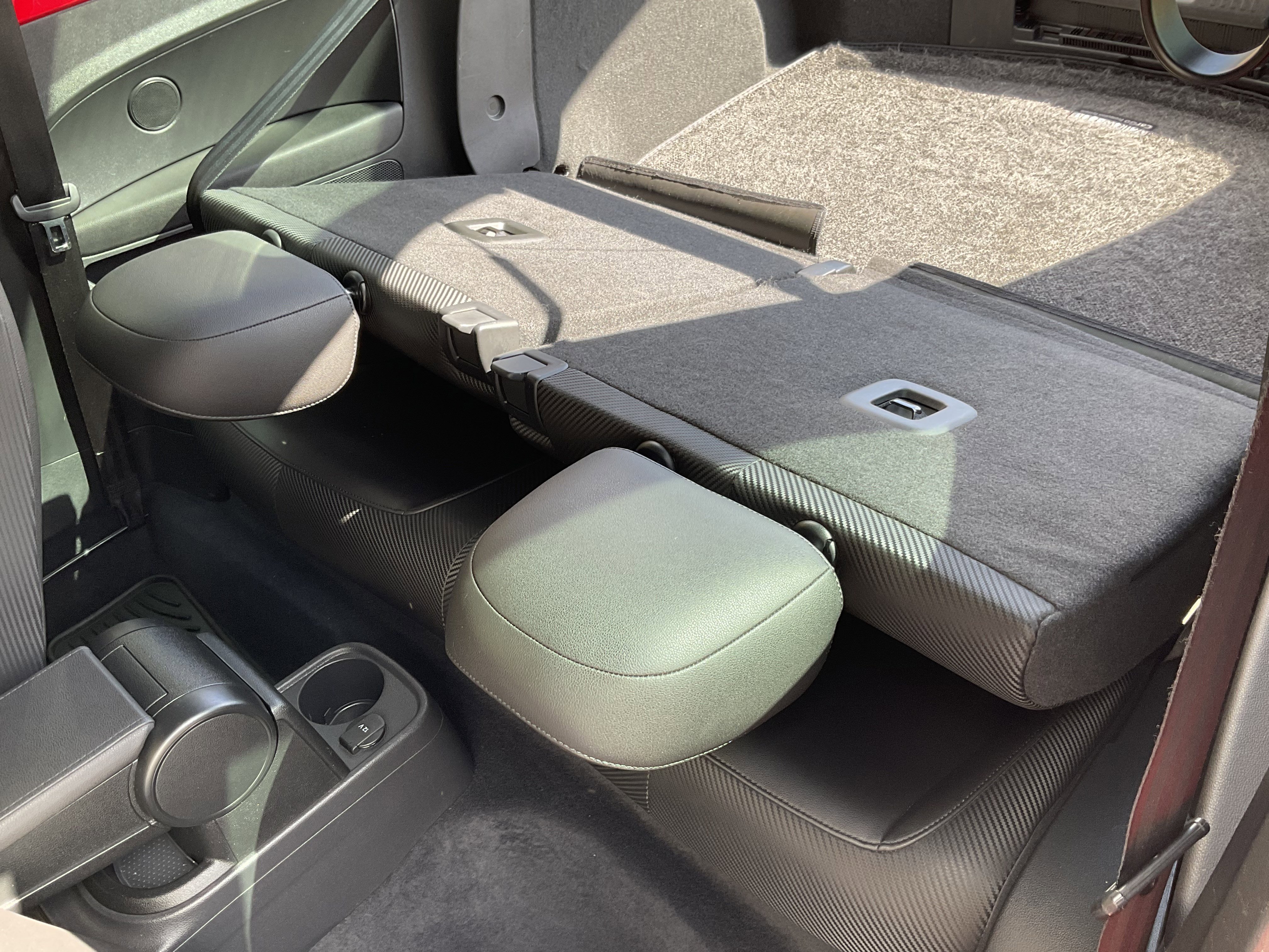 Used 2013 Volkswagen Beetle TDI image 34