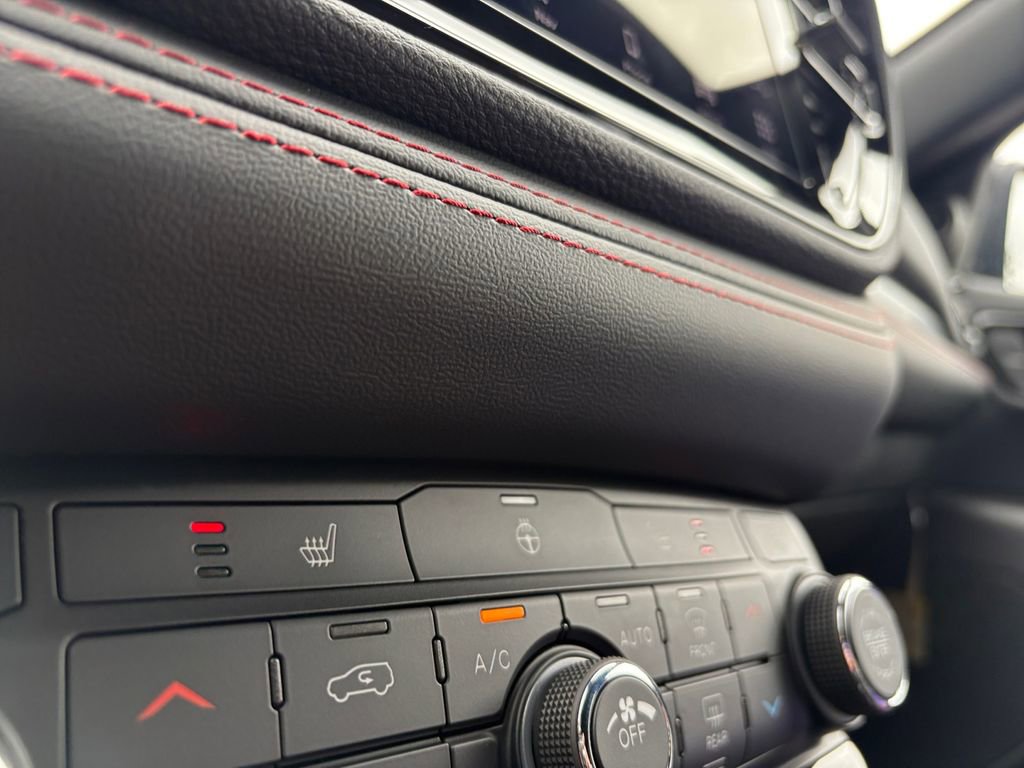 New 2026 Dodge Durango GT image 6