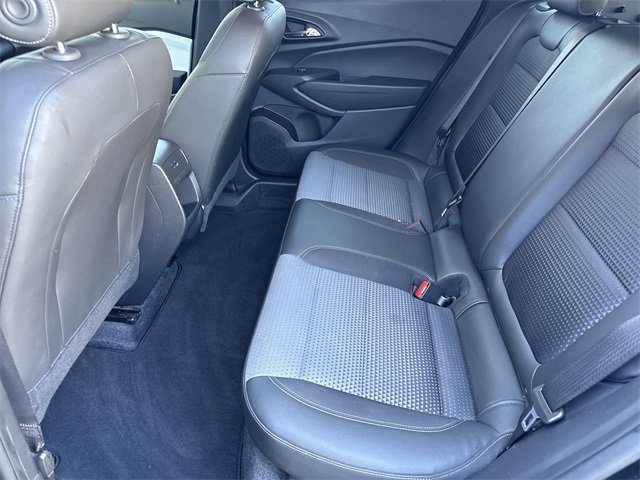 Used 2024 Chevrolet Trax LT w/ LT Convenience Package image 27