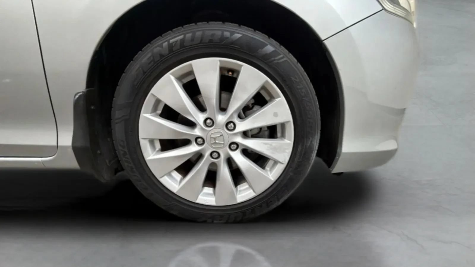 Used 2013 Honda Accord EX-L image 24