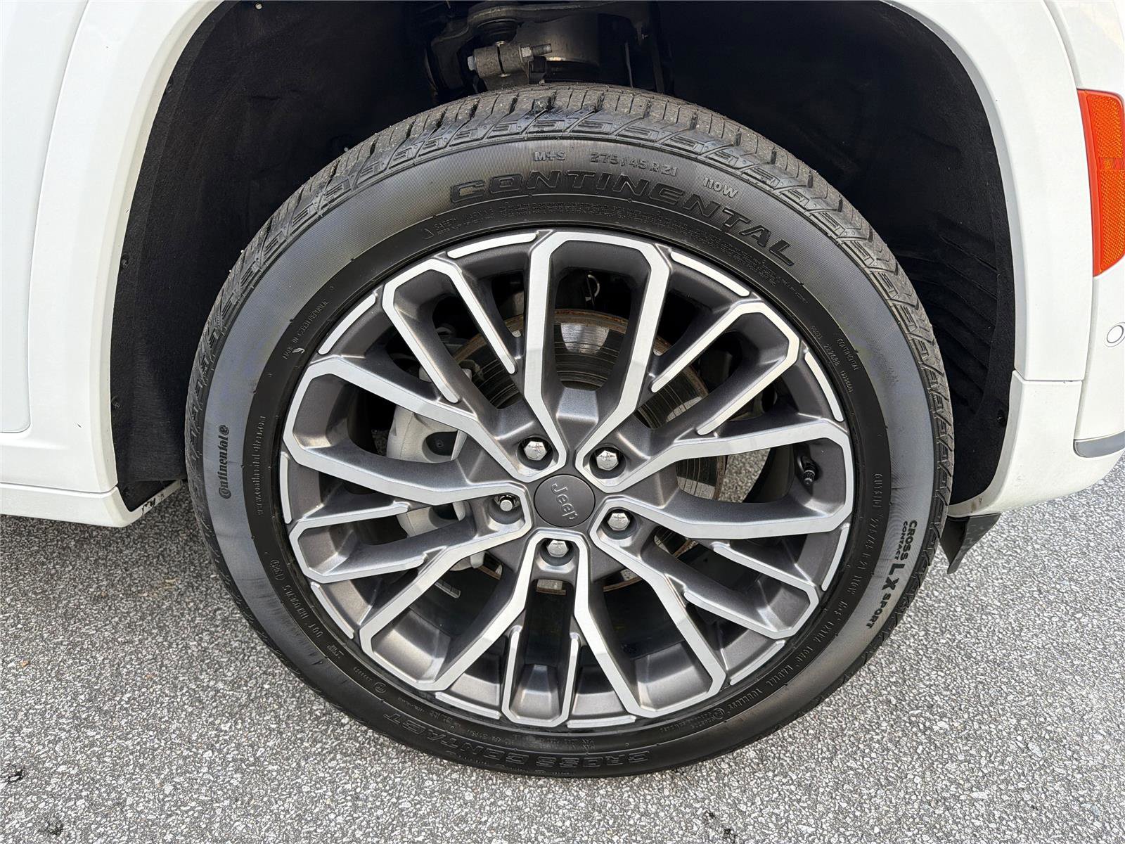 Used 2024 Jeep Grand Cherokee L Summit image 13