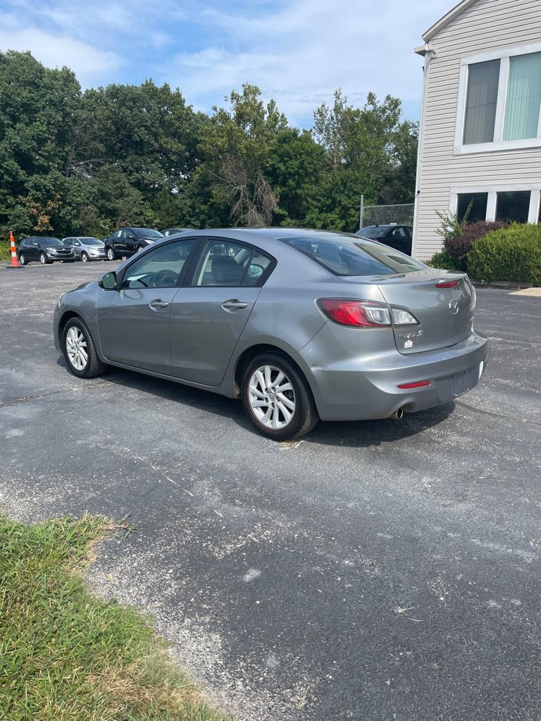 Used 2012 MAZDA MAZDA3 i Touring FWD image 3