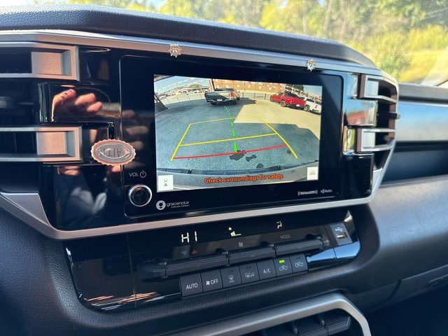 Used 2022 Toyota Tundra SR5 image 28